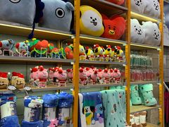 -line friends(明洞旗舰店)