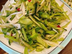 老虎菜-巴音陶日故德烩菜馆(体育场店)