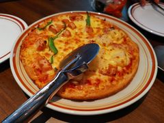 鸡肉培根双拼披萨-萨莉亚意式餐厅(浦江万达广场店)