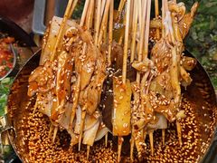-何师烧烤Pro ··江湖川菜·小龙虾·精酿啤酒(太古里旗舰店)