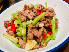 小炒黄牛肉-吃香喝辣·地道衡东菜(南岳大庙店)