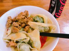 -潘国仙耳光馄饨(黄家阙路店)