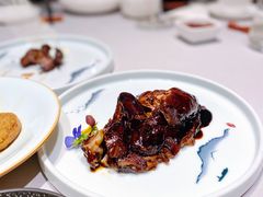 本帮酱鸭-屋里厢上海菜馆