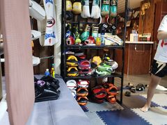 -臻元搏击格斗泰拳拳馆(港隆店)