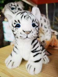 -IMON·HANSA潮玩玩偶毛绒玩具(通州万象汇店)