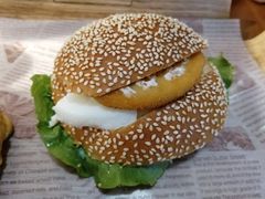 -大苹果面包生日蛋糕(明珠店)