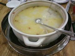 -稻香园猪肚鸡火锅店(漠江路店)
