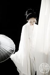 -持熹光年写真体验馆