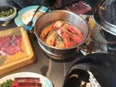 -雍容荟帝王蟹活龙虾展台自助(IFS黑金店)