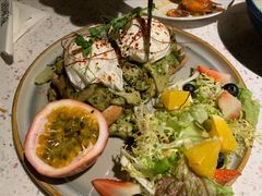 罗勒酱杂菌班尼迪蛋-BE BRIGHT KITCHEN(正佳广场店)