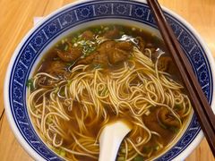 -沪西老弄堂面馆(定西路店)