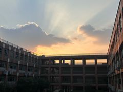 -广东外语外贸大学(白云山校区)