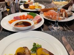 -云端西餐厅(南宁龙光那莲豪华精选酒店)