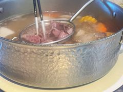 -左庭右院鲜牛肉火锅(浦江欢乐颂店)