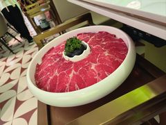 -洪氏嗨捞·广东猪肚鸡·椰子鸡火锅(西咸万象城店)
