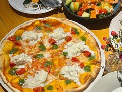 -JINNS锦时 steak&pizza(浸信会礼拜堂旧址店)