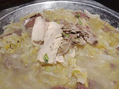 -靠山屯东北农家菜(八龙桥雅苑店)
