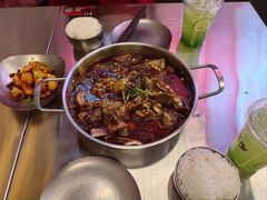 -蓉三少冒烤鸭·四川小吃集(北京首店)