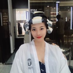 -AYO SALON