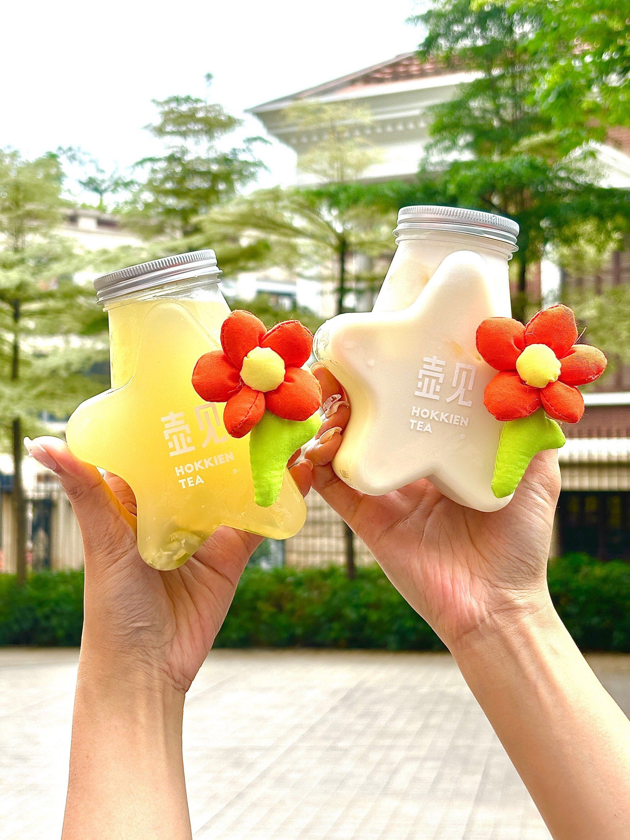 n00橄榄油柑野茉莉
这杯贼清爽,茉莉 橄榄 油柑,喝下去满嘴都是