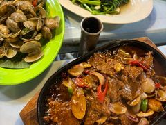 -明记烧鱼美味店