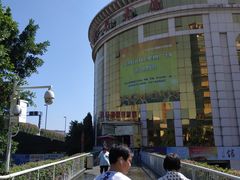 -广州白马服装市场