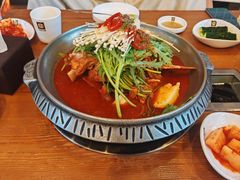 -喇喇排骨火锅·传统韩式脊骨汤(望京西园总店)