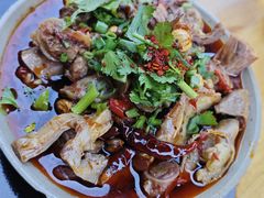 -大众跷脚牛肉馆·非遗传承单位(峨眉山店)