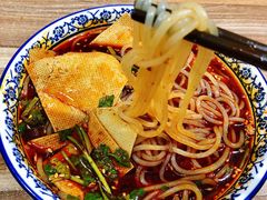 -老字号杨坡红油米线腊汁肉夹馍(东四道巷店)