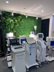 -YooMee优美智能科技美肤机构