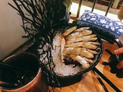 -湊湊火锅·茶憩(杭州湖滨银泰in77店)