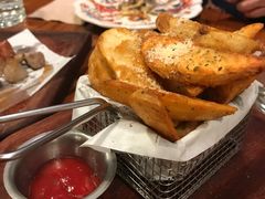 -I HOLIC艾豪丽披萨(KKone店)