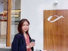 -Line 咖啡(石厦花园店)