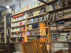 -斯多格书乡(北京大学畅春园店)