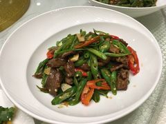 小炒羊肉-巴扎美食·新疆菜·西域歌舞表演餐厅(新疆大厦店)