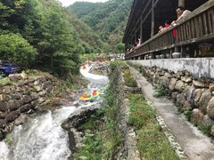 -龙潭峡谷漂流