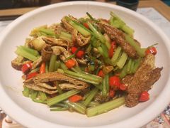 -千稻剁椒大鱼头(CityOn熙地港店)