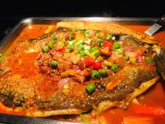 -鸣记脆皮烤鱼·海鲜烤鱼(三八广场店)