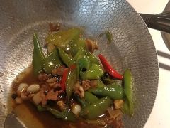 -赶海部落海鲜城(海阳路店)