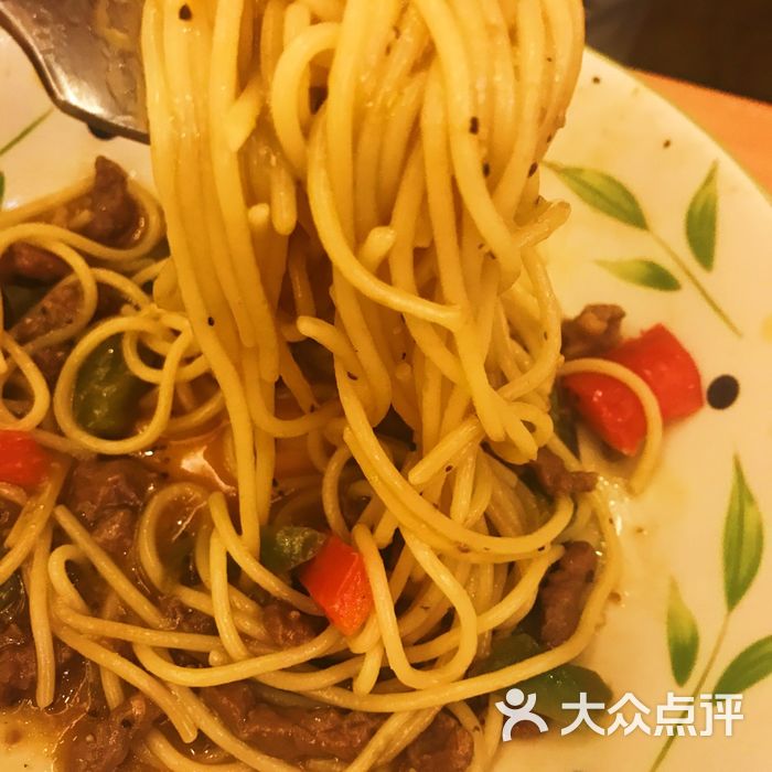 萨莉亚意式餐厅肉酱焗意面图片-北京西式简餐-大众点评网