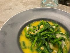 -半山腰·云南菜(侨福芳草地店)