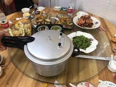 -琼大师东方烤乳猪(亚特兰蒂斯店)