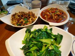-邻家小馆(银都店)