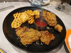 -必胜客(漕宝路店)