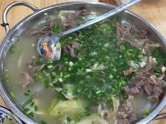 -杨三孃跷脚牛肉(美洲花园店)