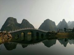 -钟山水墨田园