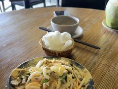 -Cau Go Vietnamese Cuisine