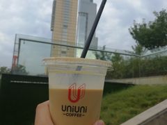-UNI UNI(环亚凯瑟琳店)