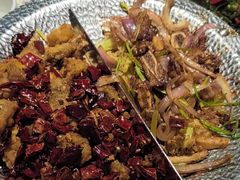 -小鱼小牛·鱼牛干锅·脆鱼火锅(世欧广场店)