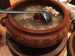 云南经典汽锅鸡-云海肴·汽锅鸡·云南菜(高德置地店)
